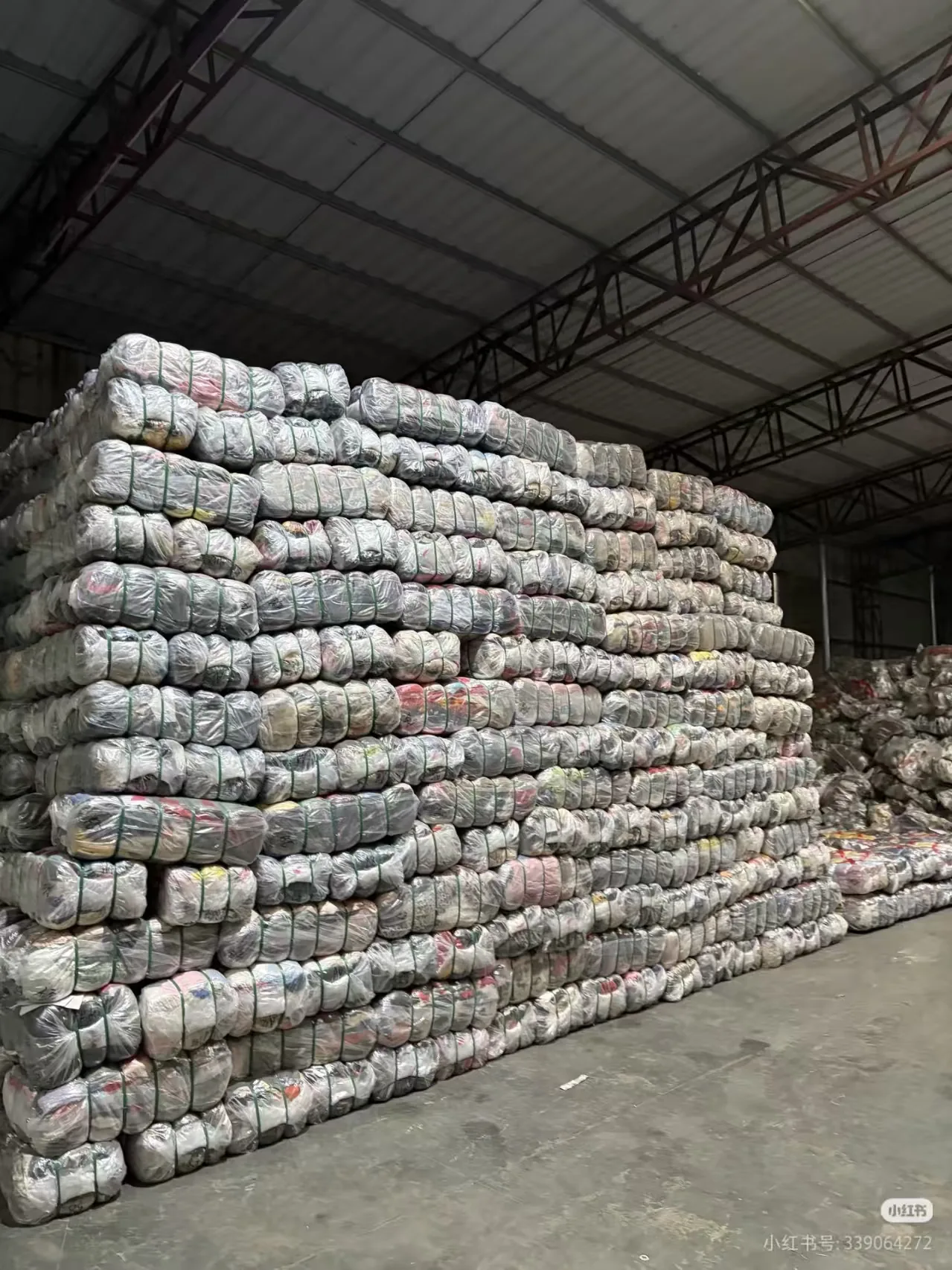 Used clothing bale packaging process