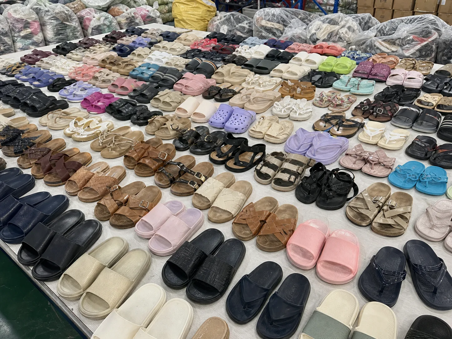 Used Sandals for Southeast Asia wholesale